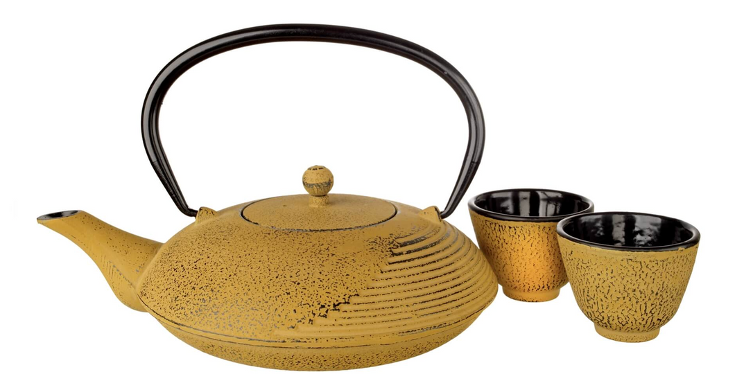Nagoya Gold Cast Iron Tea Pot + 2 Cups